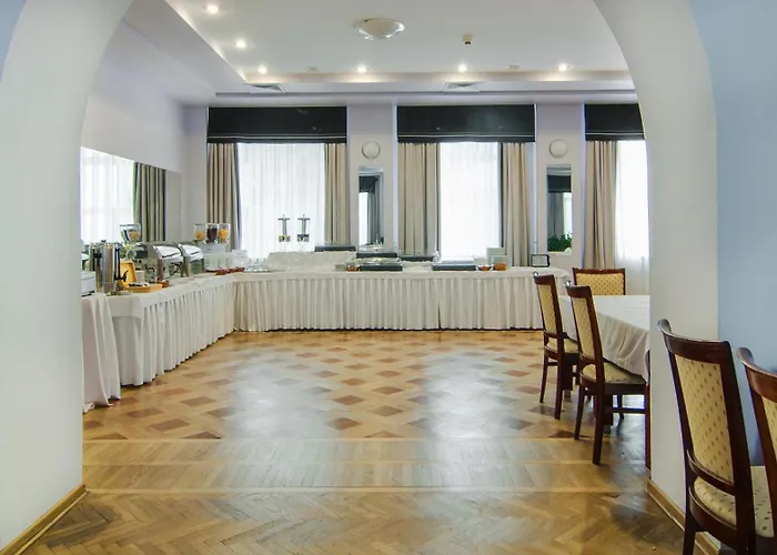 ŁazienkowskiHotel Warszawa